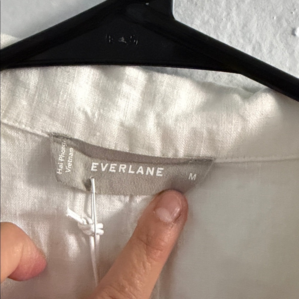 Everlane Linen Boxy Short Sleeve Shirt - Off White - Picture 2 of 3